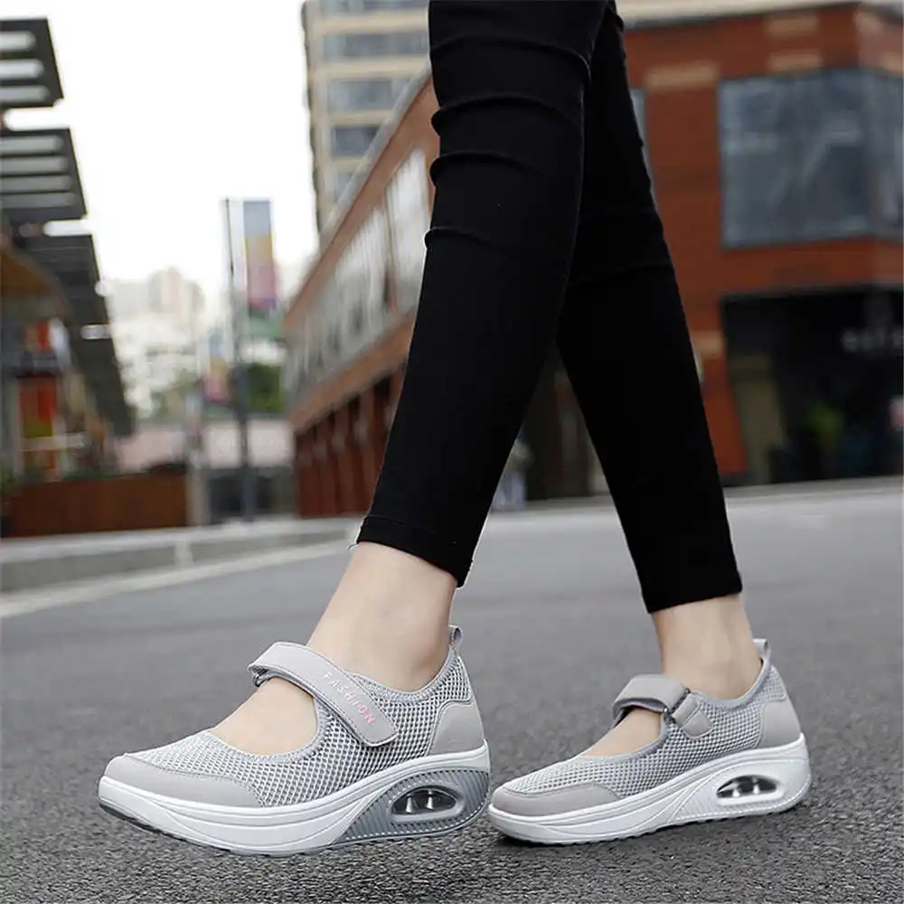 Streetwear Brand Ideas - 36-41 Demi-season Colored Sneakers Walking Skates