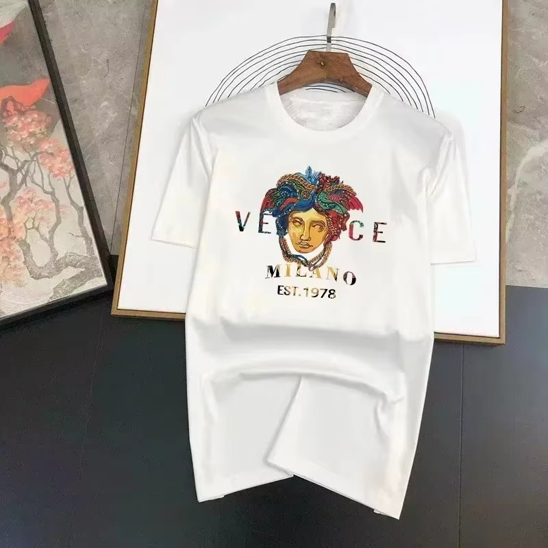 White Classic Mythological Aes - Streetwear Brand Aesthetic 评论和价格